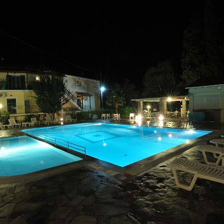 بينيتسيس Elli Marina Studios And Apartments المظهر الخارجي الصورة