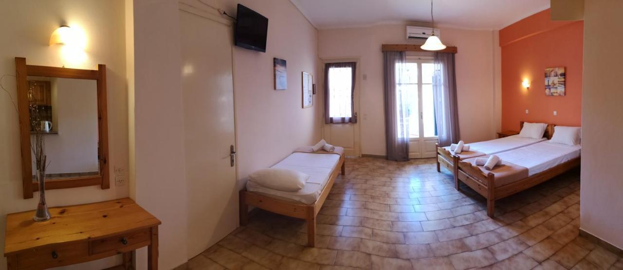 بينيتسيس Elli Marina Studios And Apartments المظهر الخارجي الصورة