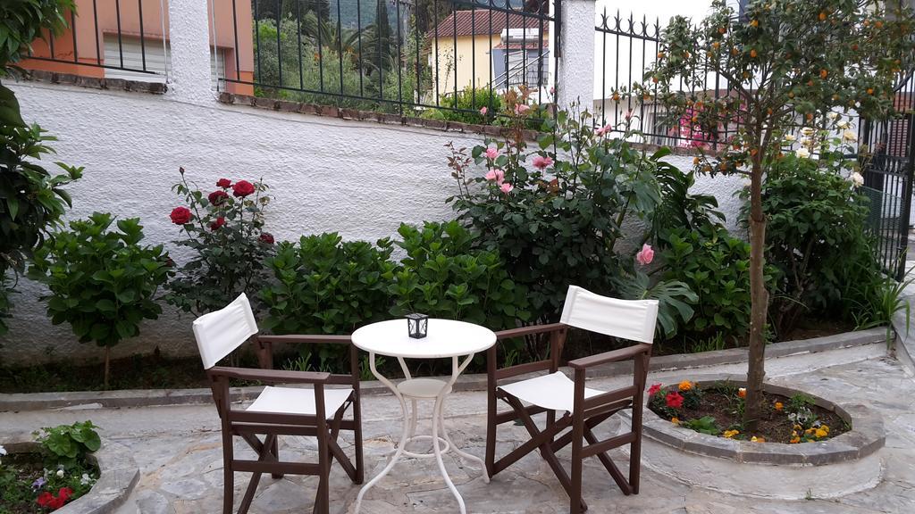 بينيتسيس Elli Marina Studios And Apartments المظهر الخارجي الصورة