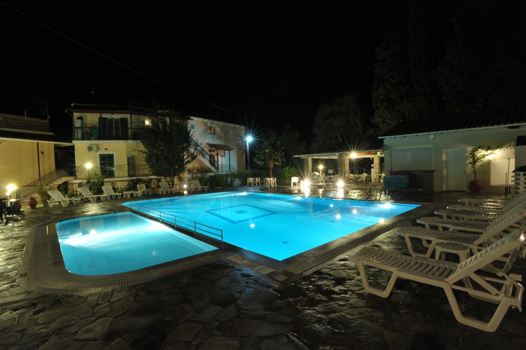 بينيتسيس Elli Marina Studios And Apartments المظهر الخارجي الصورة