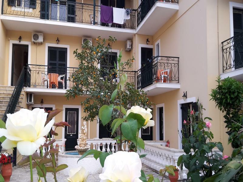 بينيتسيس Elli Marina Studios And Apartments المظهر الخارجي الصورة